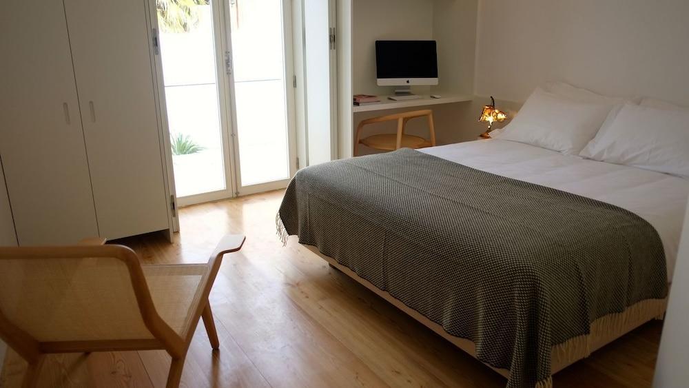 The Late Birds Lisbon - Gay Urban Resort