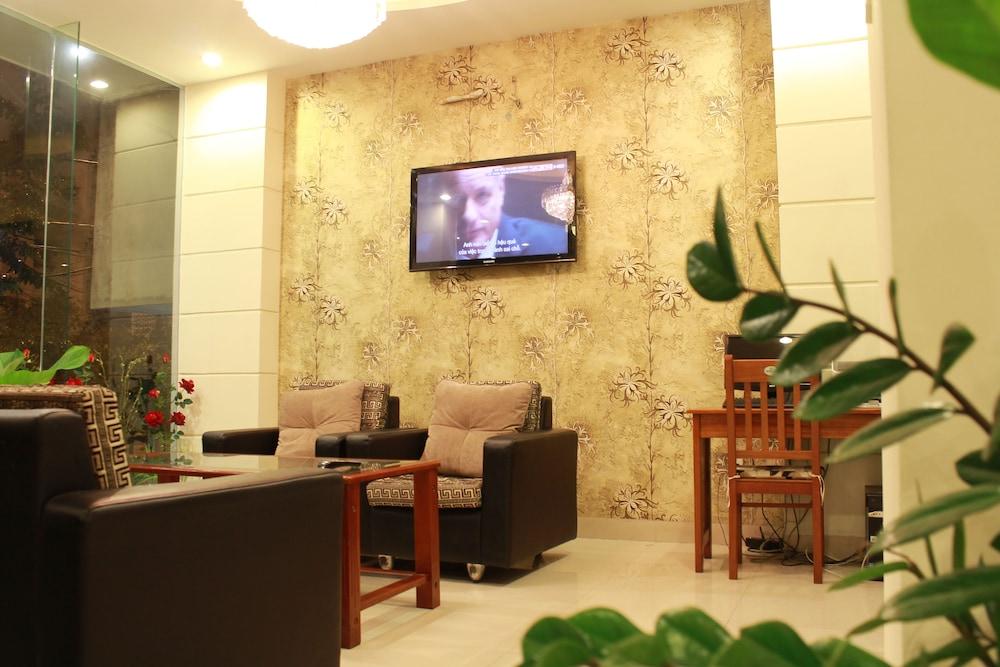 Sunny Beach Hotel & Apartment