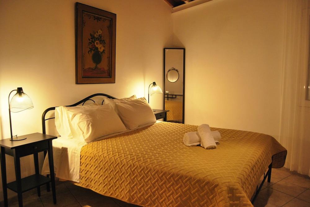 Chrysiida Luxury Suites