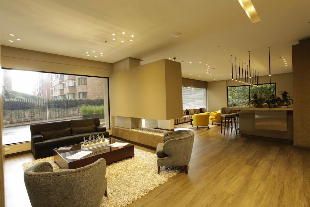 Bs Rosales Hotel And Suites