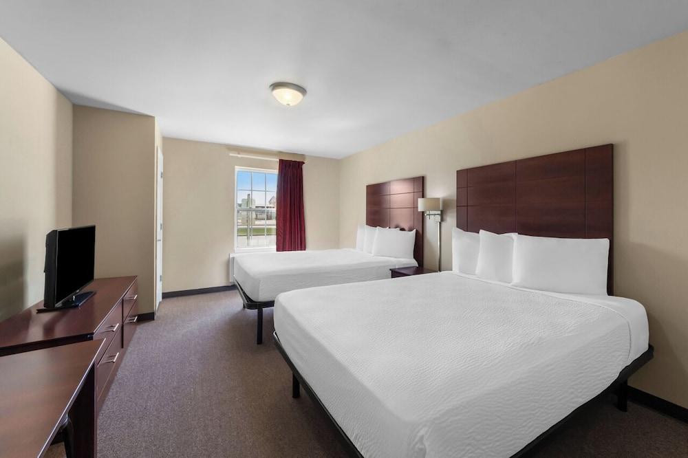 Risewell Kitchen Suites Pleasanton