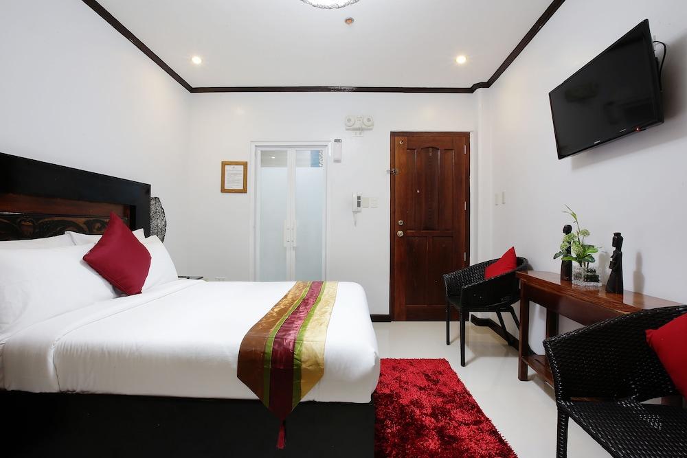 Coron Bancuang Mansion