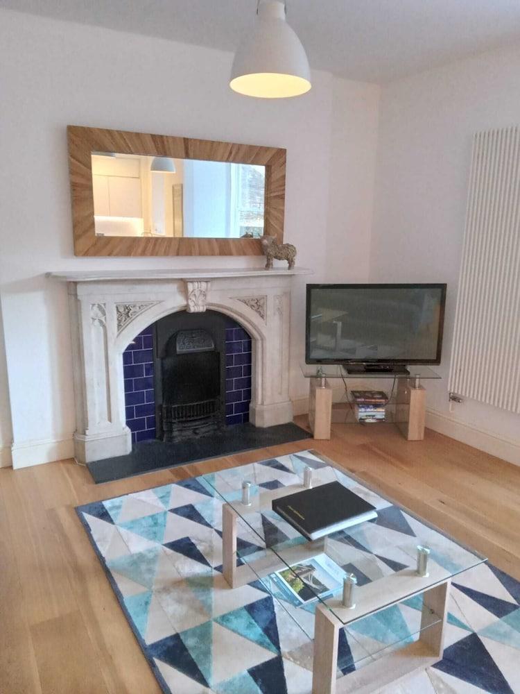 Your Stay Bristol Beaufort House