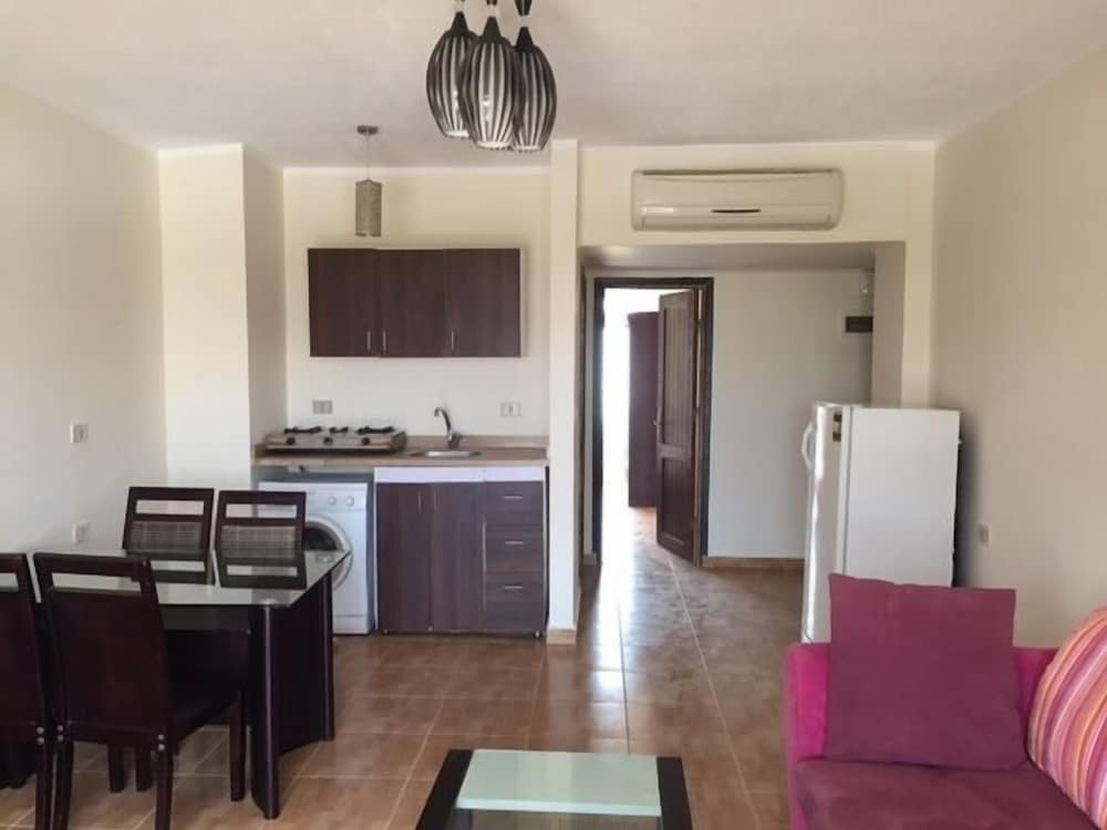 Gold Sharm Residence