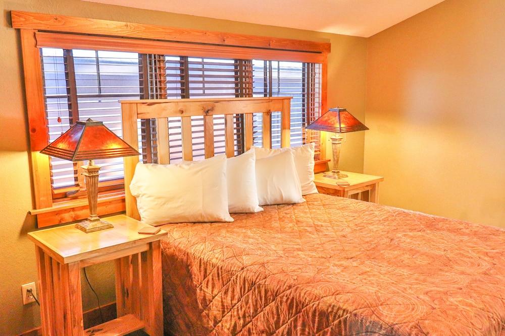 Good Ol' Days Resort