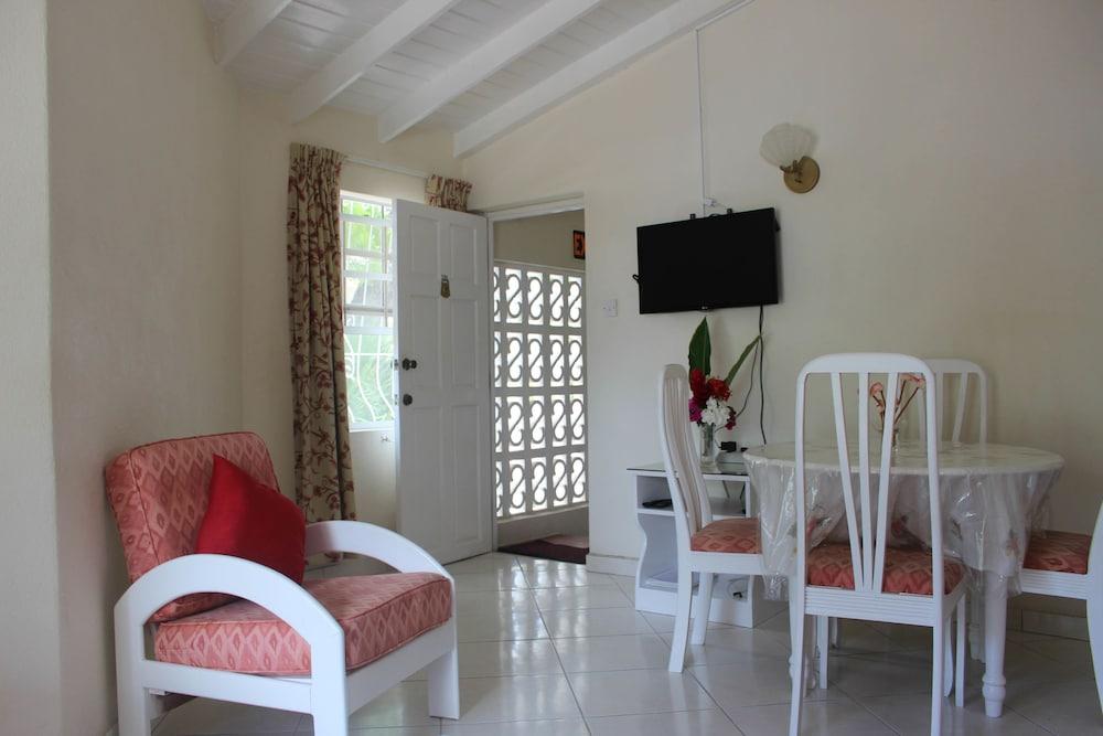 Mirabelle Apartments