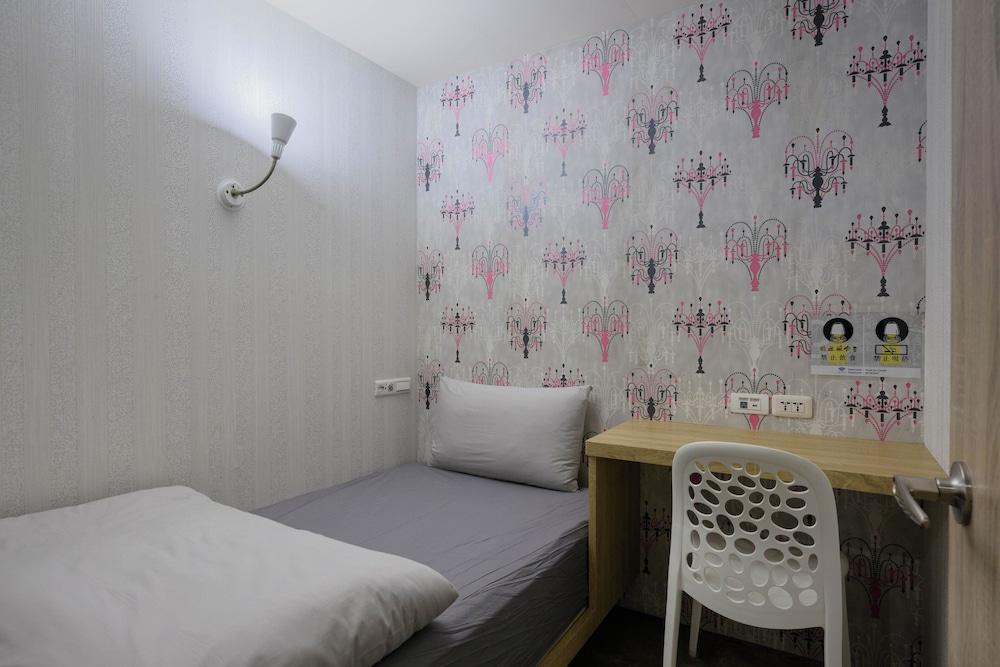 Work Inn TPE - Hostel