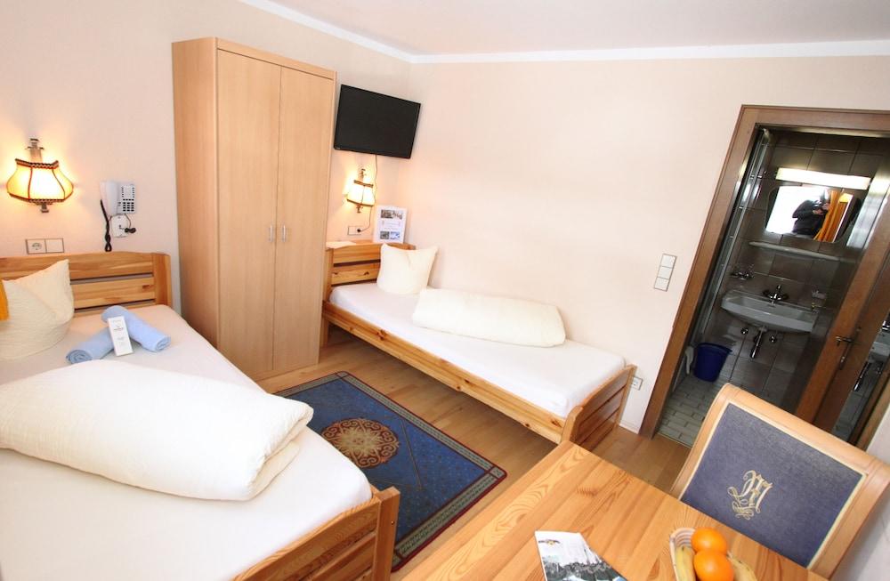 Pension Mittagskogel