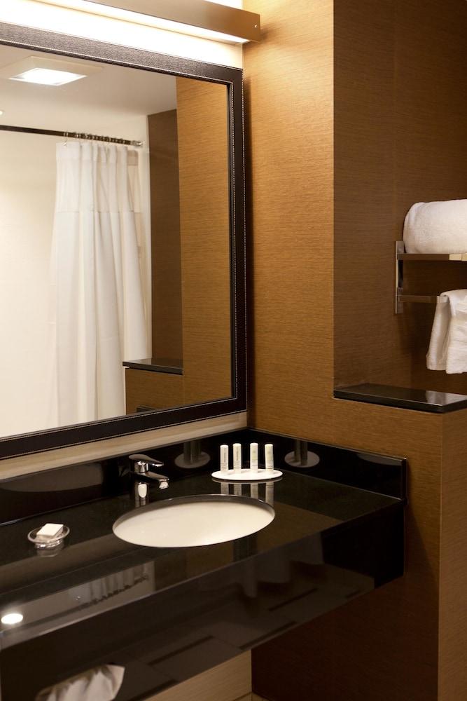 Fairfield Inn & Suites by Marriott Lethbridge