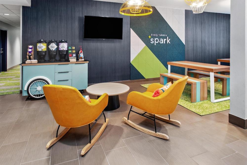Spark by Hilton Rochester South