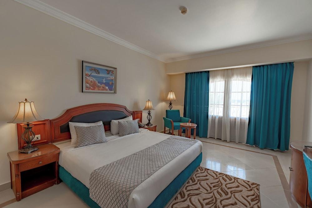 Life Resort Coral Hills