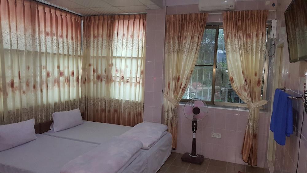 Red Dragon Hotel Hsipaw