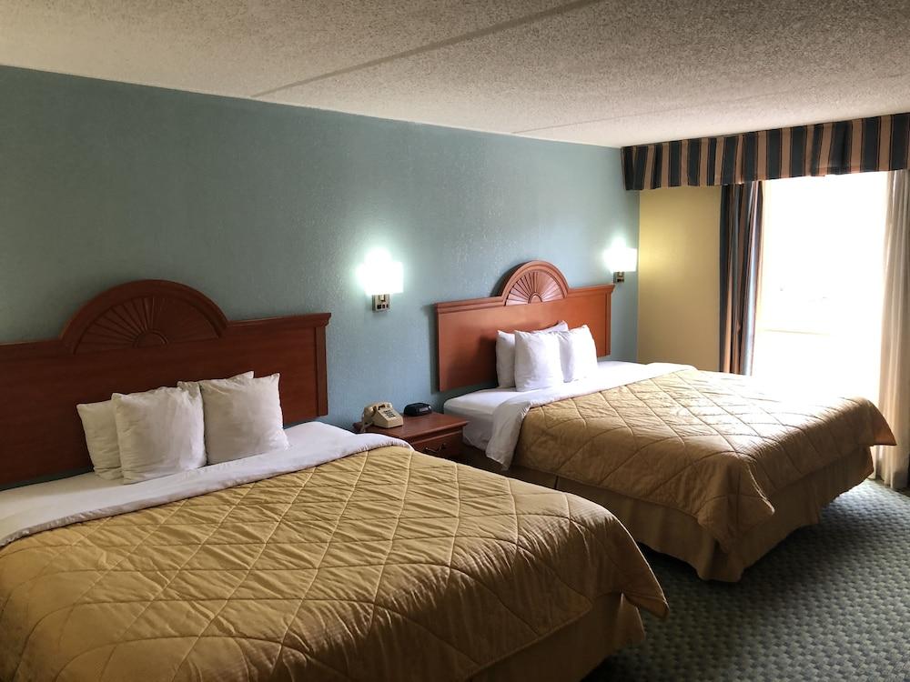 Rodeway Inn Joint Base Andrews Area