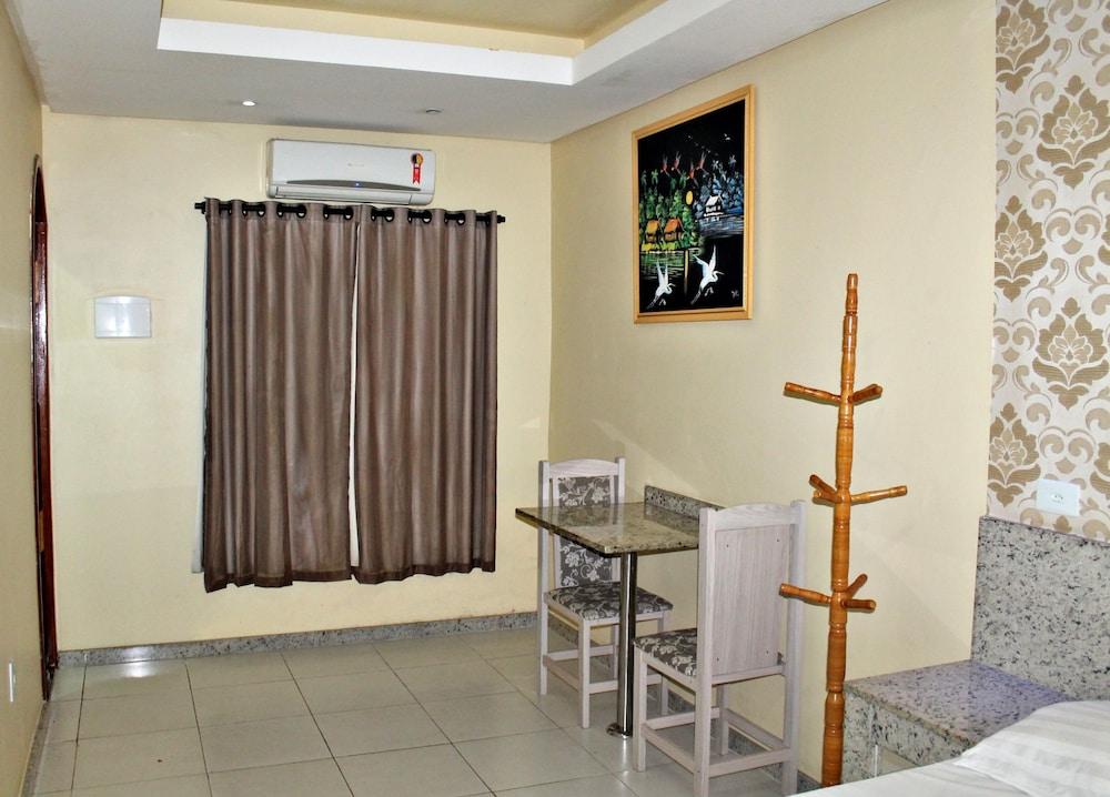 Galeria & Hotel Farol da Barra