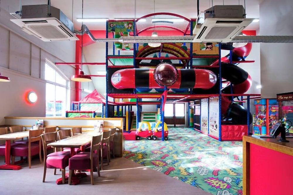 Premier Inn Newcastle - Metro Centre