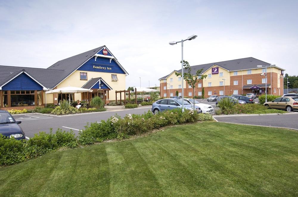 Premier Inn Swindon Central