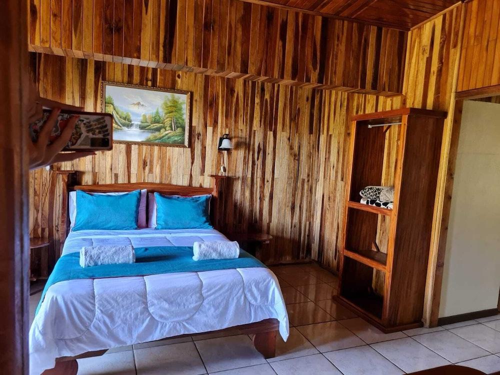 Belcruz Bed & Breakfast