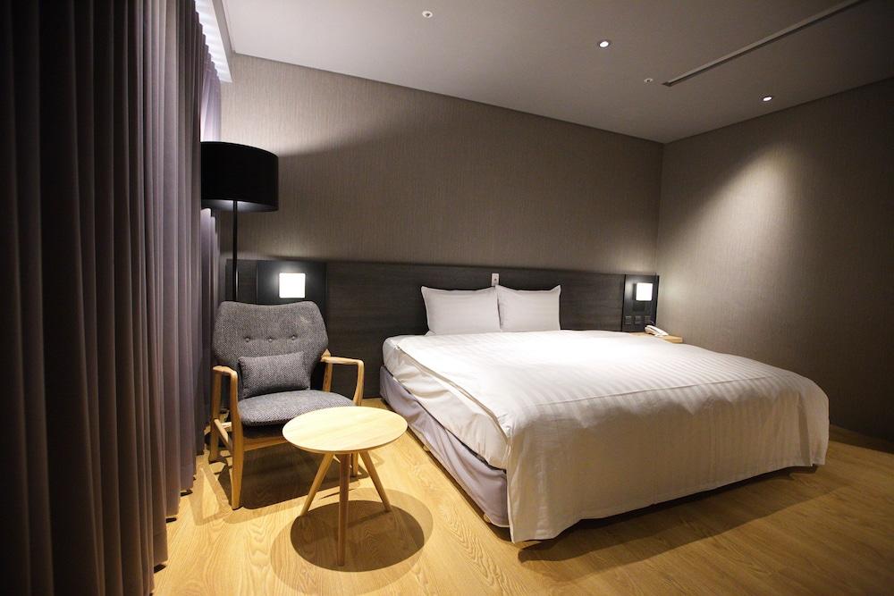 Chiayi Guanzhi Hotel