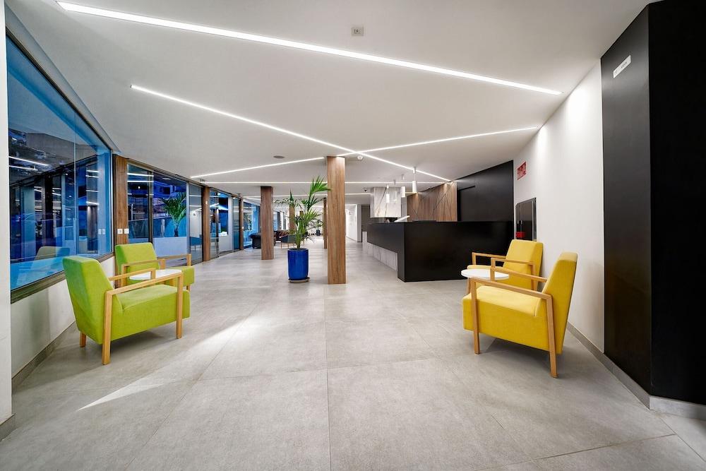 Apartamentos Rio Piedras