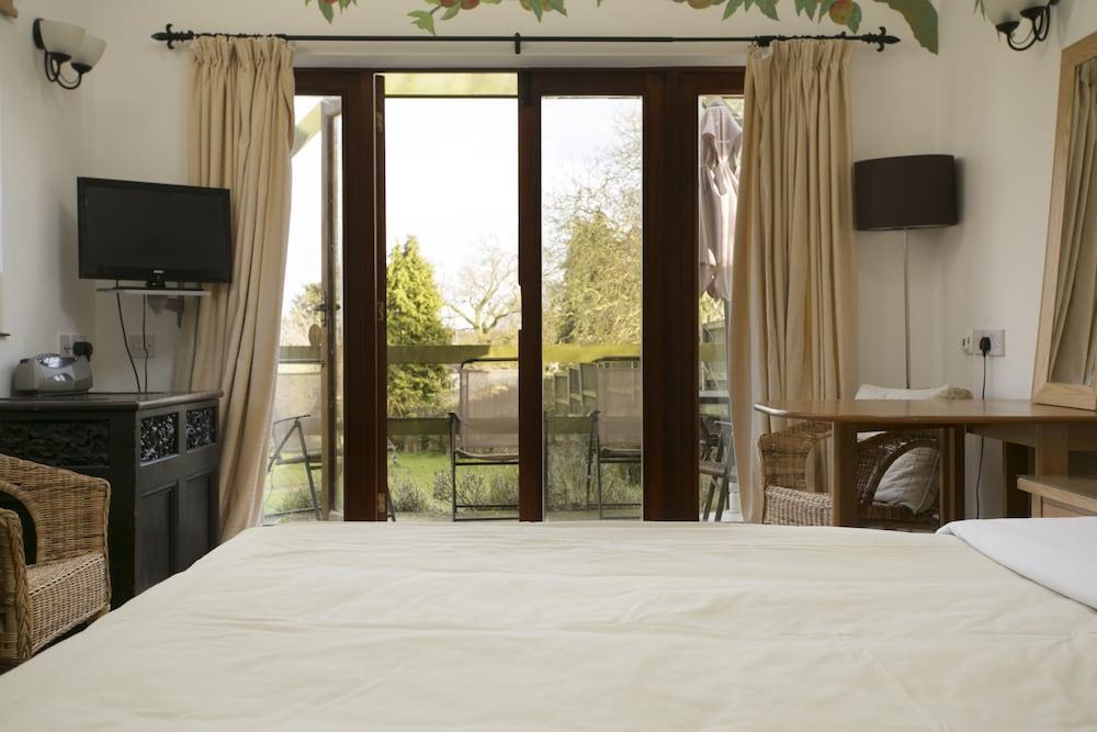 Iffin Farmhouse Accommodation