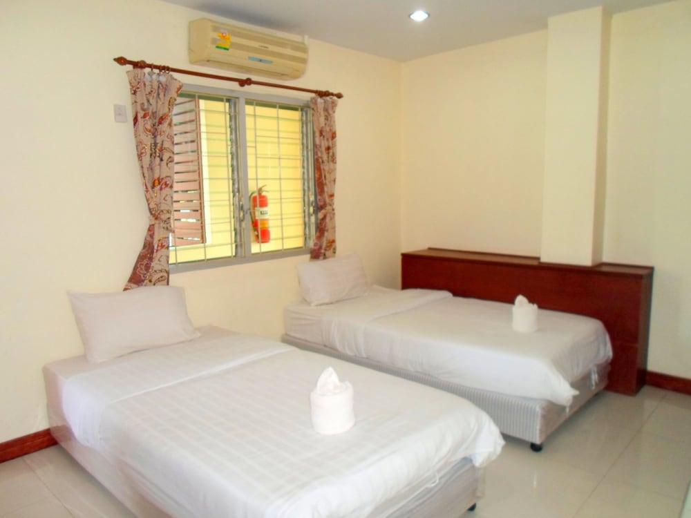 S Vittayakorn Apartment