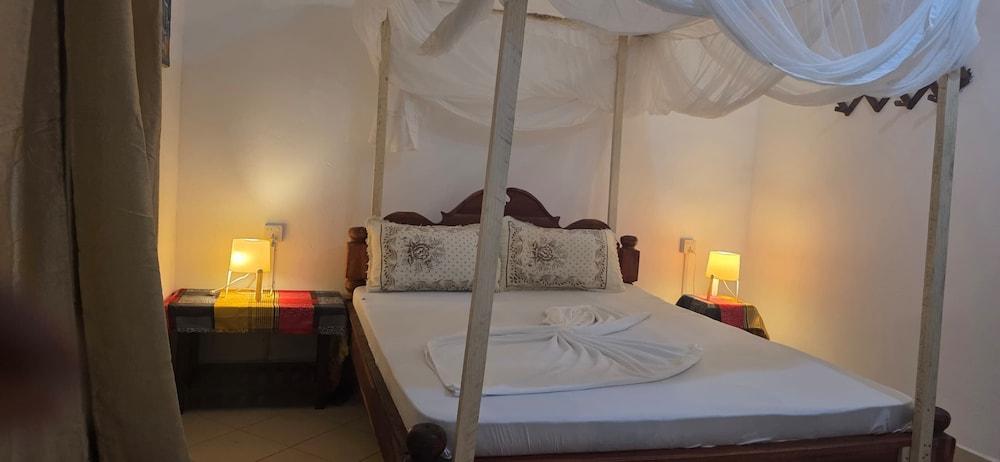 Furaha Beach Bungalows by Serenity