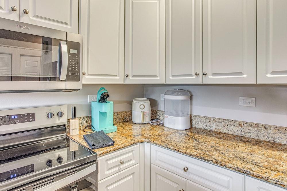 Tee Off & Unwind By Pool: Myrtle Beach Condo