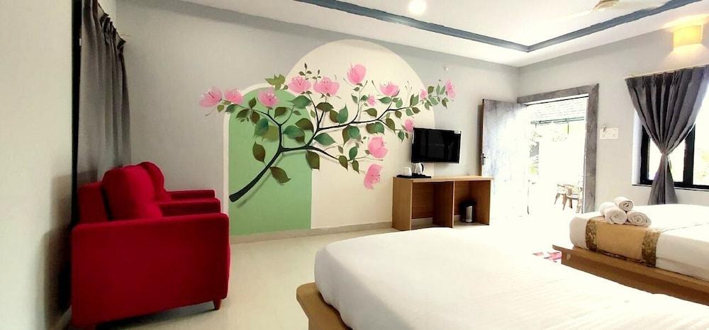 Kunj - By Shivaneel Hospitality