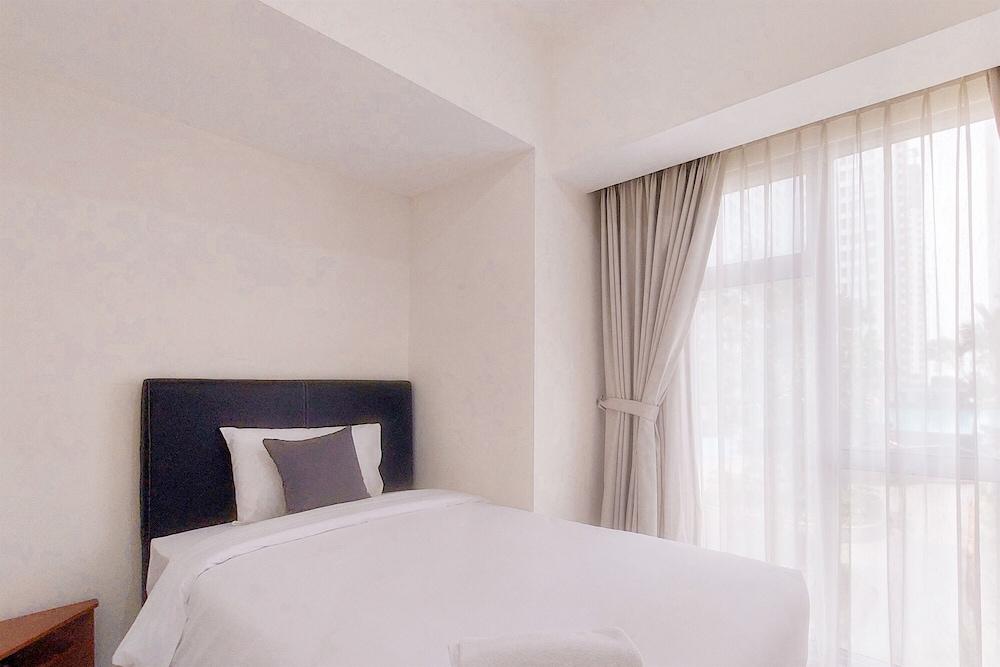 Comfy And Spacious 2Br Apartment M-Town Residence