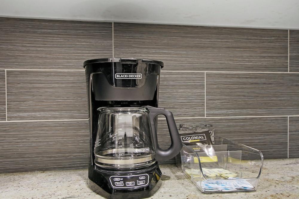 1BR in Hyde Park - Del Prado 811