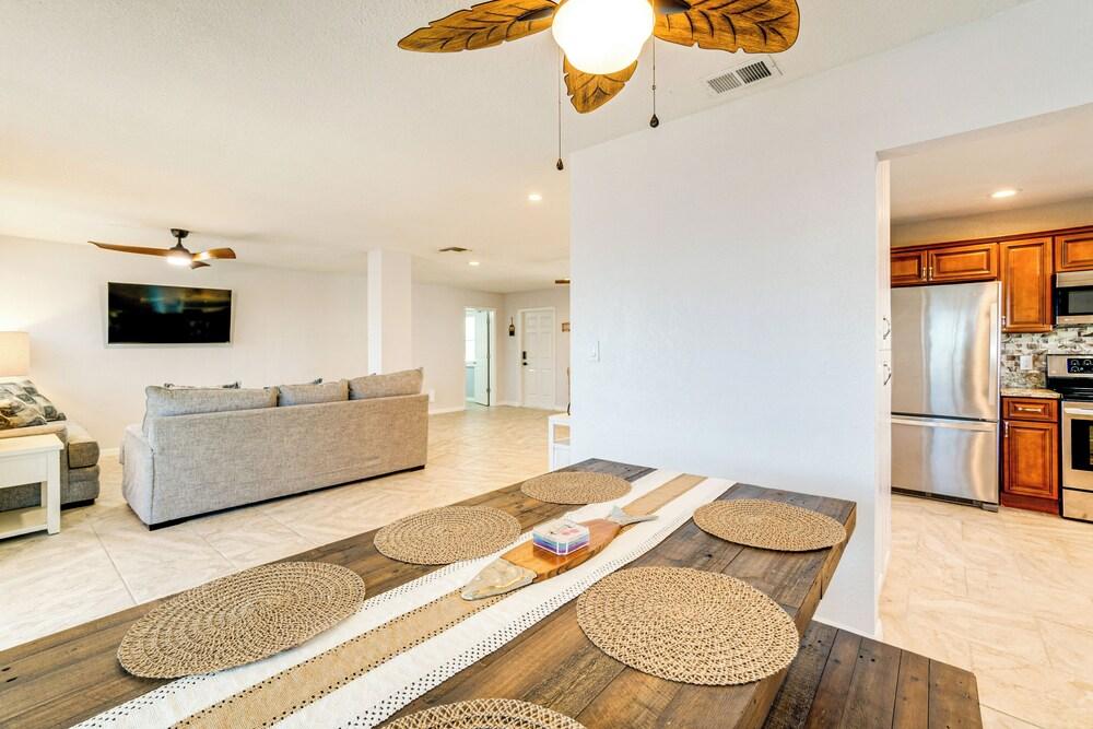 Canal-front Home w/ Private Dock in Port Charlotte