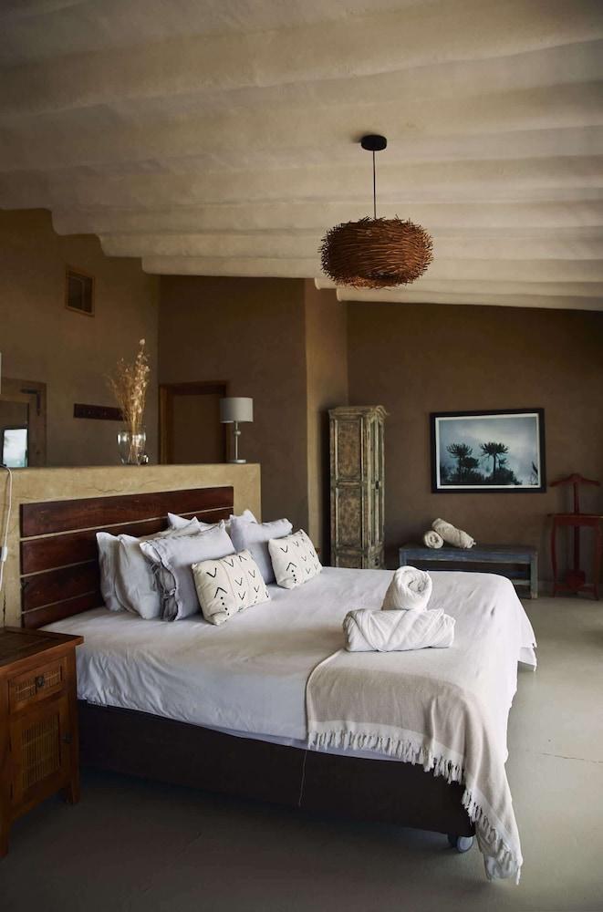 w Exceptional 1BR w Pool in M Ncora