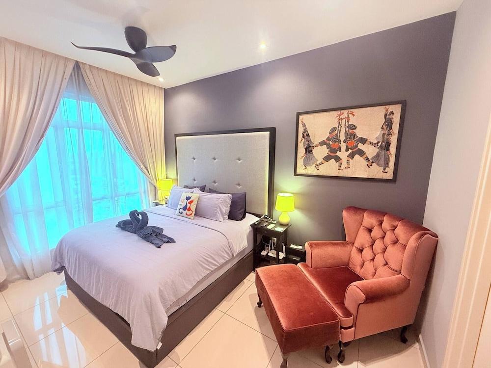 The JB House - A 5 Star Quality Home At Iskandar Puteri