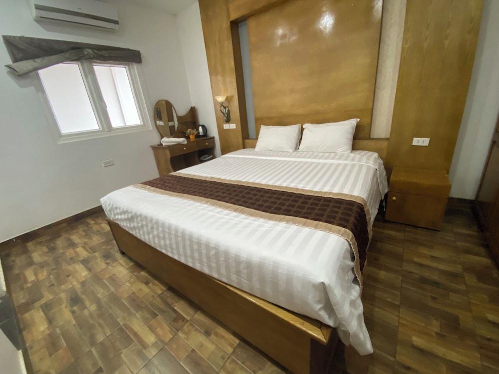 Vang Vieng Golden Lotus Hotel