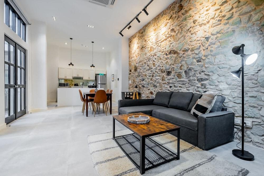 w Contemporary 1BR in Plaza Catedral