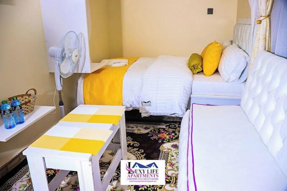 Lux Suites Luxylife Studios Kenol