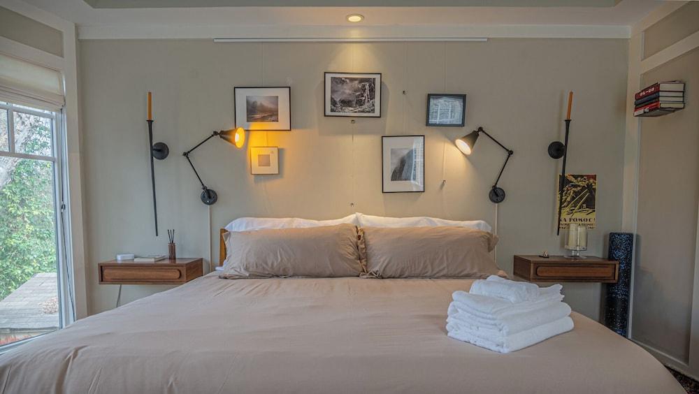 Spacious 3BR Midtown Home - Grad Family