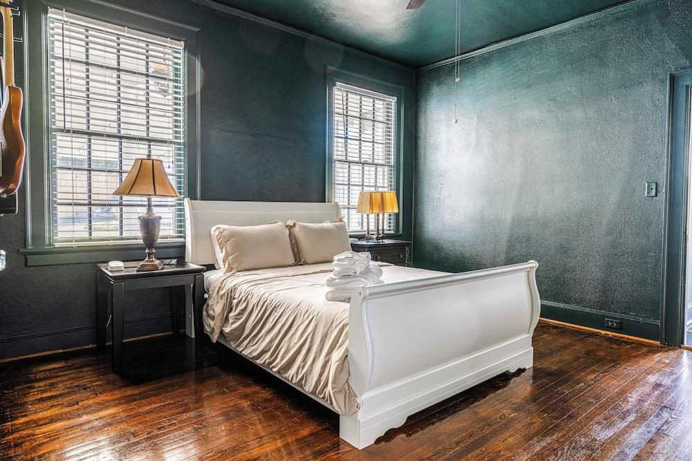 Cozy Martin House in Columbus - 3BR