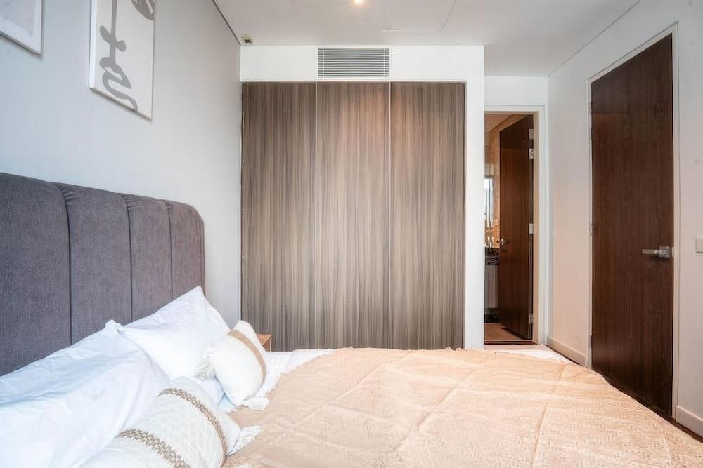 D'rapport Horizon Residences