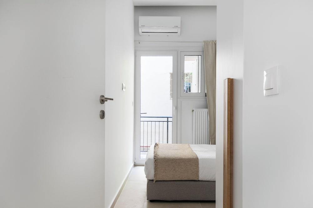 Anatoli - Athenian 2-BR Apartment in Athens