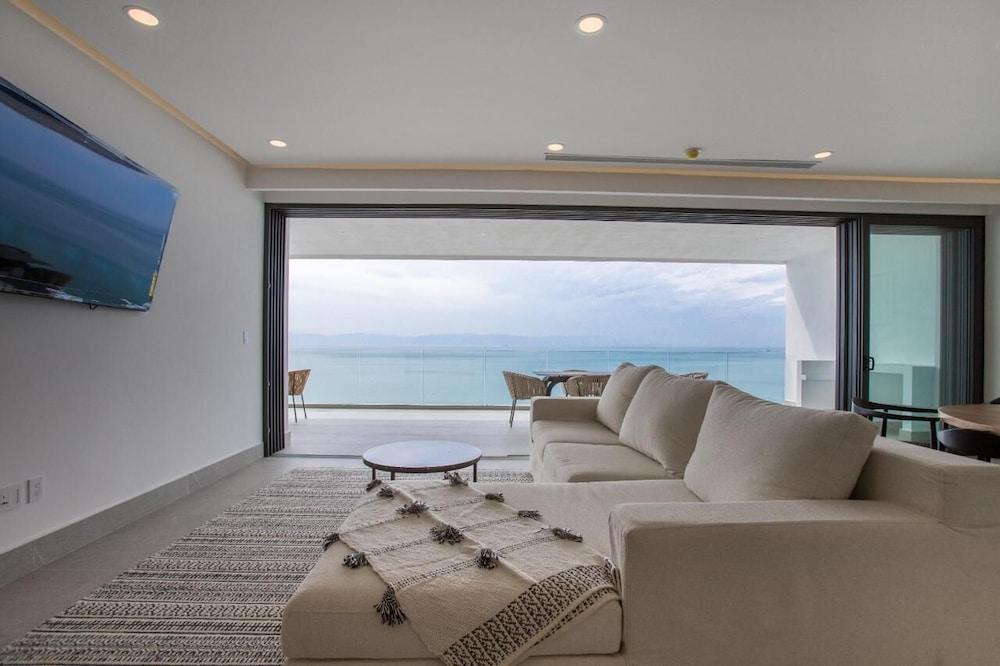 BOSA HOTELS & RESIDENCES