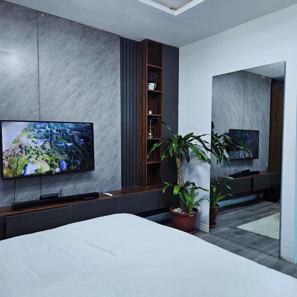 Cozy Apartments By Signature