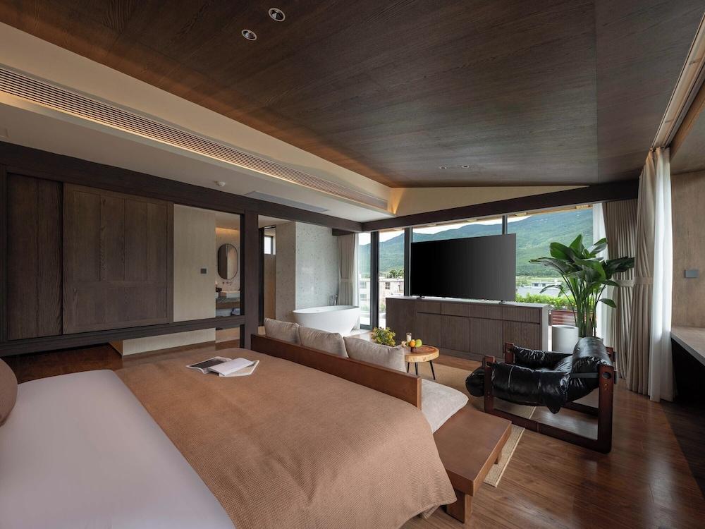 Qingshanyue Panorama Design Resort