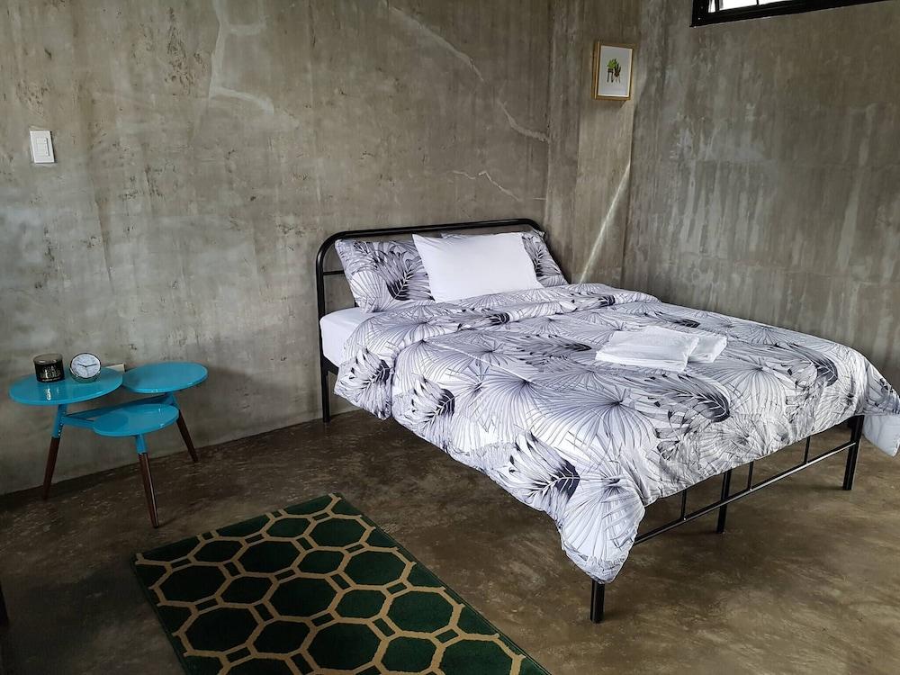 Baguio Hillhouse, Ask About Free Stay for Kids