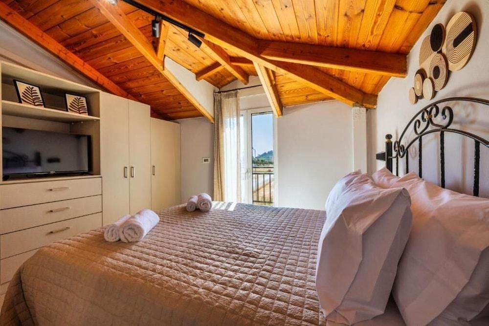 Ionian Serenity House