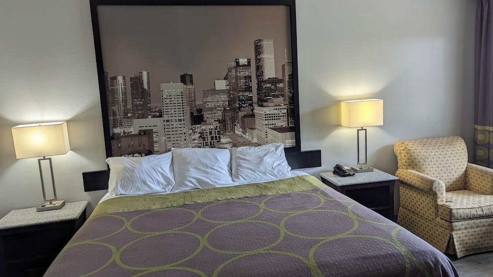 Platinum Inn and Suites Houston