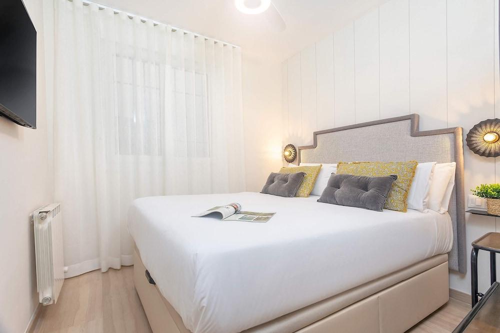 Bright 3bdroom Apartment in Granada. Recogidas III