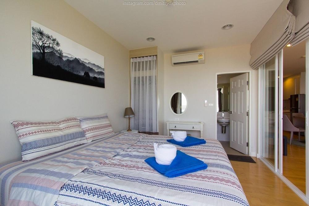 1703 - 2 Bdr Condo Seaview Boathouse Hua Hin