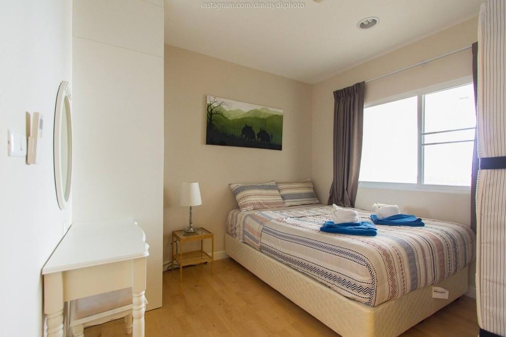 1703 - 2 Bdr Condo Seaview Boathouse Hua Hin