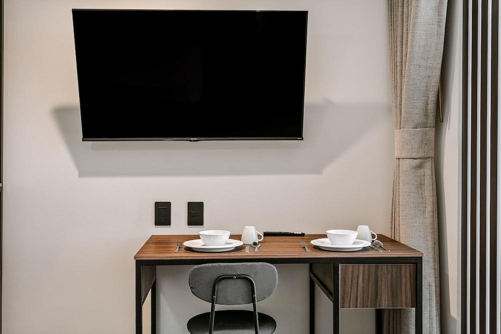 Suites Álamos by Homirent